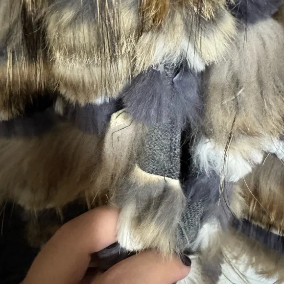 Fur Striped Jacket - Raccoon and Rabbit - Picture 5 of 7